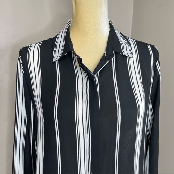 Mossimo Supply Co Womens Black Striped Button Up Shirt Medium Polyester - Picture 4 of 12